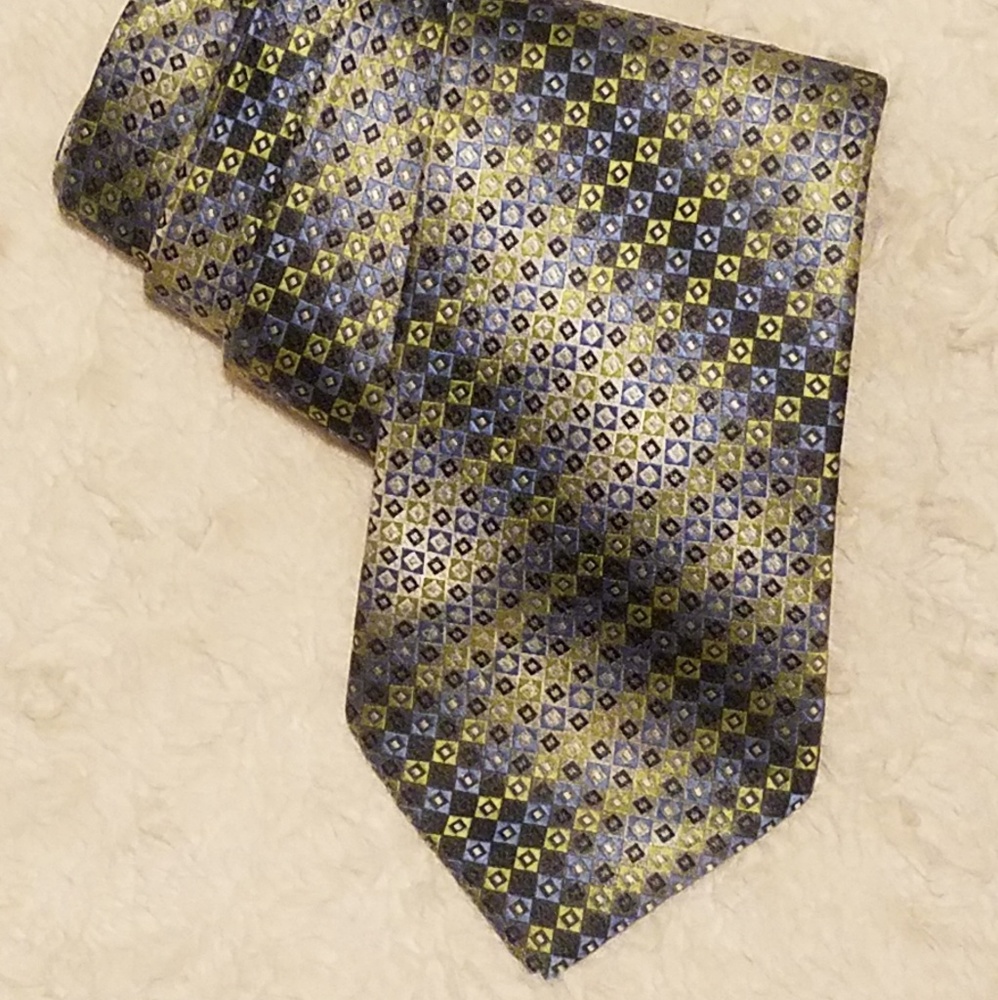 Alexander Julian Handmade Geometric Design Tie